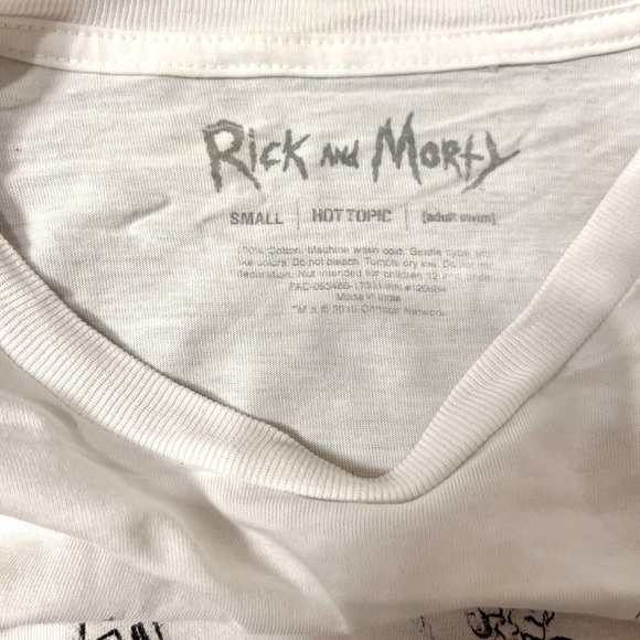 Limited Edition Rick and Morty t-shirt, Hot Topic Exclusive - Picture 4 of 5